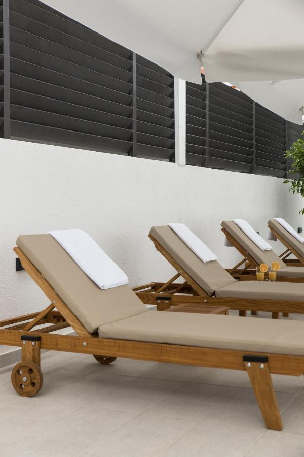 Apartment Zara - Luxury Apartment With Private Pool Exteriör bild