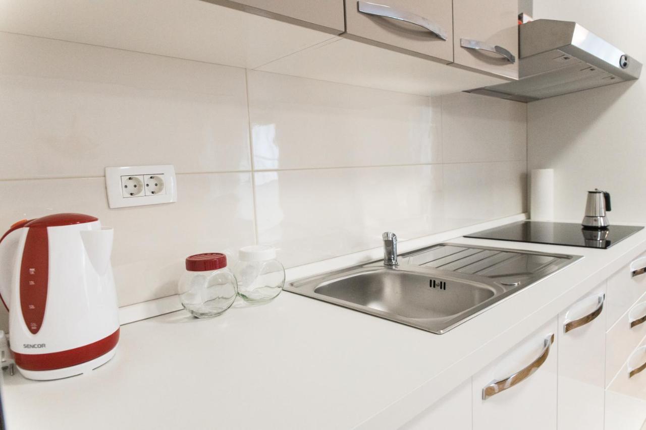 Apartment Zara - Luxury Apartment With Private Pool Exteriör bild